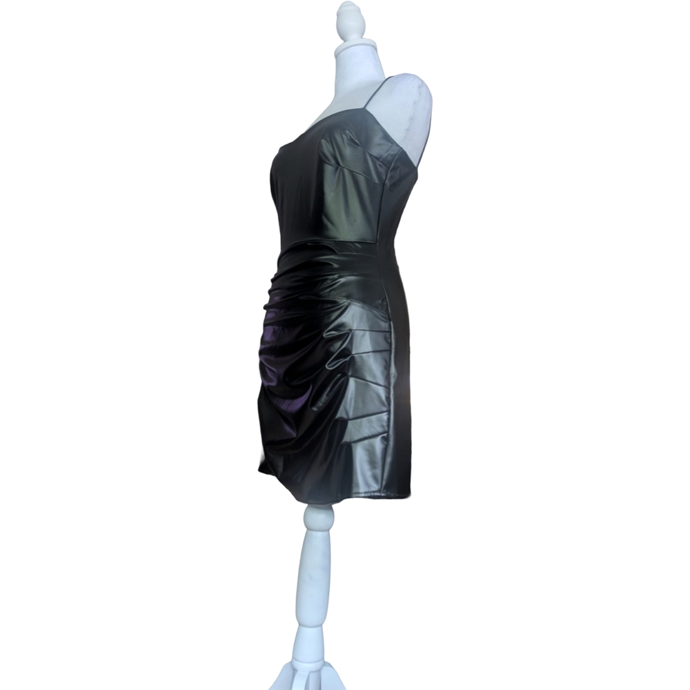 🖤 Coquette Wet Look Ruched Mini Dress – Size Small (NIB) 🖤